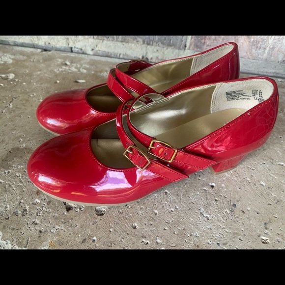 American Eagle Red Kitten Heels - Picture 3 of 3